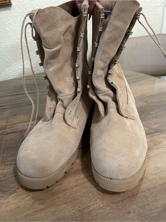 Men’s Vibram Suede Lace-Up Tan Boots main image 4